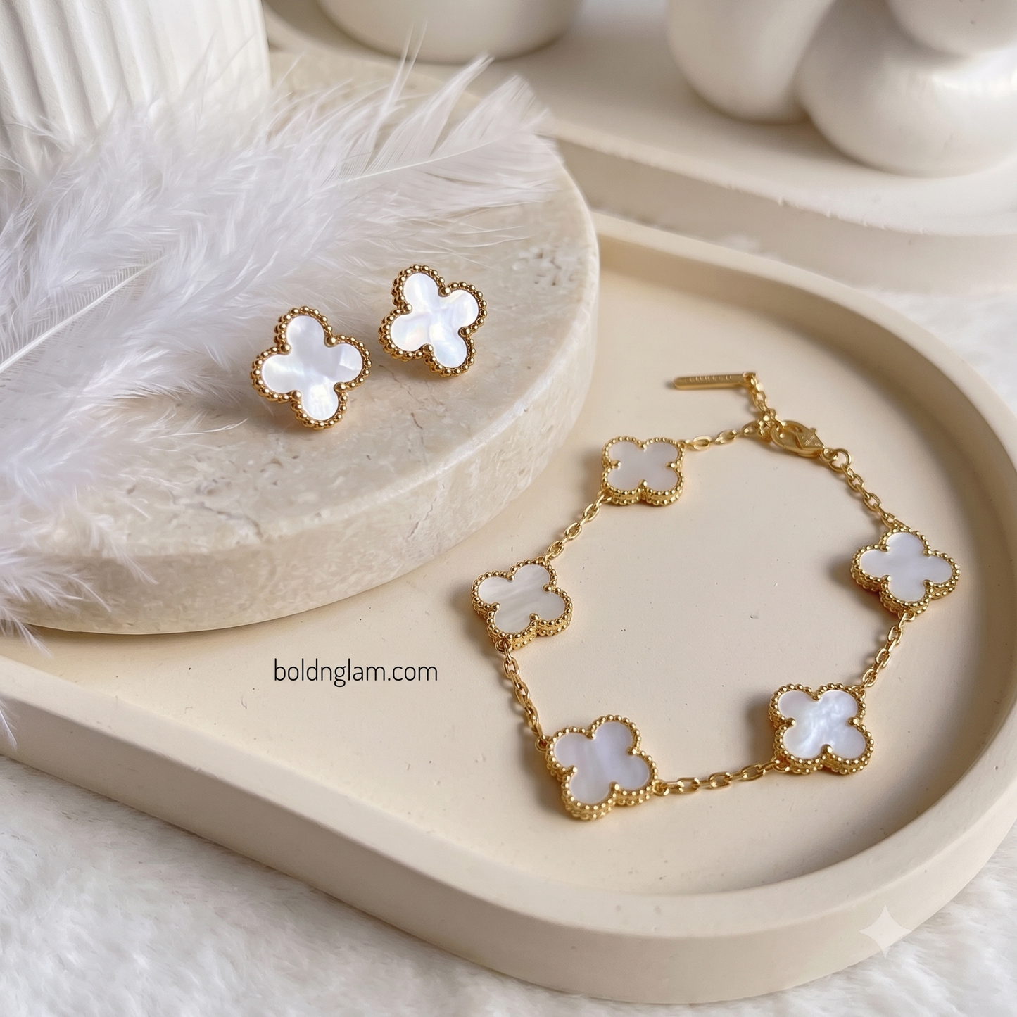 Ivory Clover Set