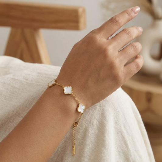 Clover Earing & Bracelet Set