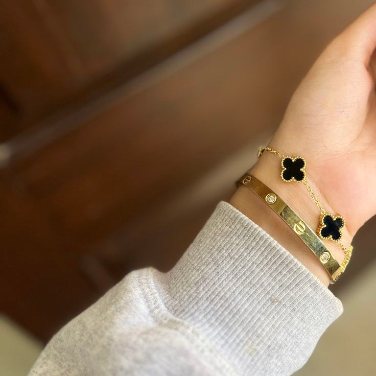 Midnight Clover Bracelet
